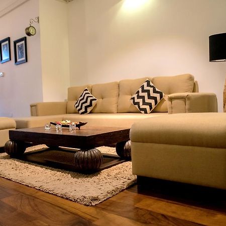 Cozy Sea View Luxury Apartment, Fully Furnished, 2 Bedrooms, 2 Bathrooms Dehiwala-Mount Lavinia Eksteriør bilde