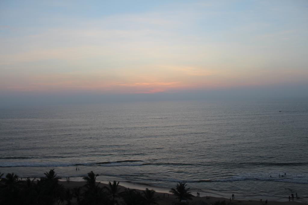 Cozy Sea View Luxury Apartment, Fully Furnished, 2 Bedrooms, 2 Bathrooms Dehiwala-Mount Lavinia Eksteriør bilde