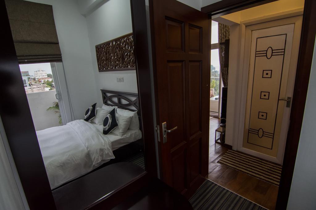 Cozy Sea View Luxury Apartment, Fully Furnished, 2 Bedrooms, 2 Bathrooms Dehiwala-Mount Lavinia Eksteriør bilde