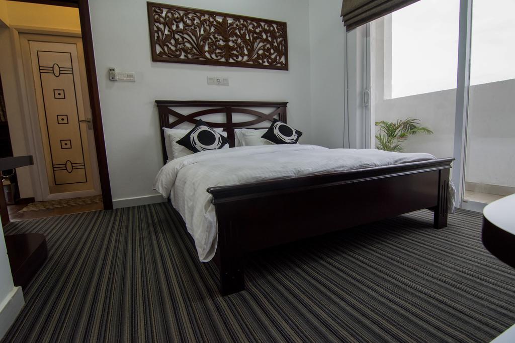 Cozy Sea View Luxury Apartment, Fully Furnished, 2 Bedrooms, 2 Bathrooms Dehiwala-Mount Lavinia Eksteriør bilde