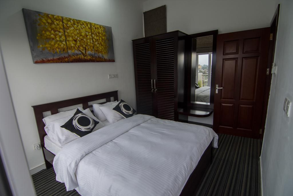 Cozy Sea View Luxury Apartment, Fully Furnished, 2 Bedrooms, 2 Bathrooms Dehiwala-Mount Lavinia Eksteriør bilde